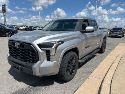 2024 Toyota Tundra 4WD SR5