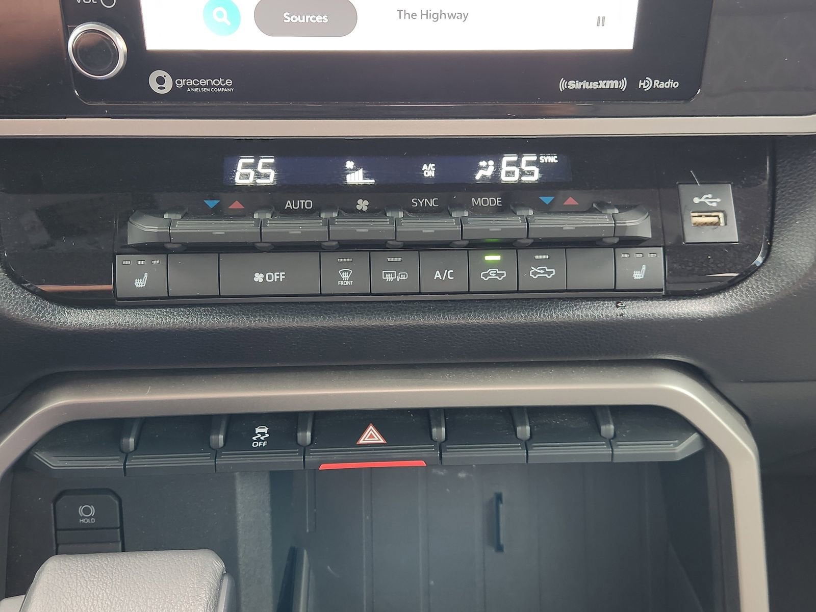 2024 Toyota Tundra 4WD SR5