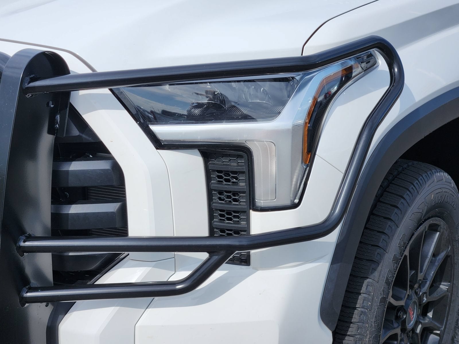 2023 Toyota Tundra 4WD SR5