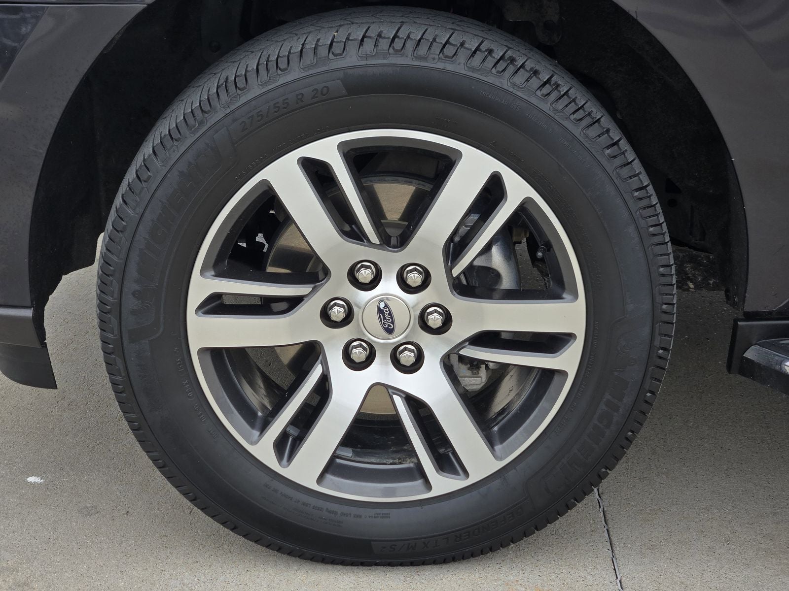 2022 Ford Expedition Max XLT