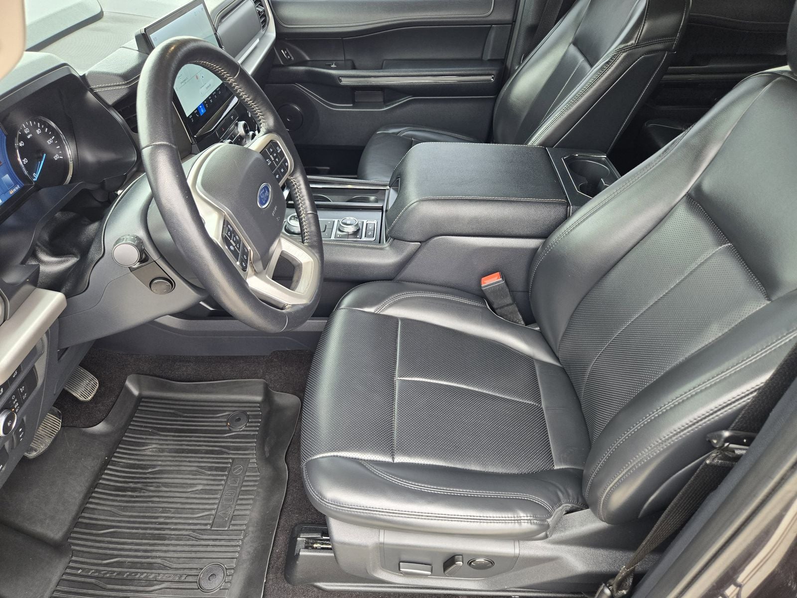 2022 Ford Expedition Max XLT