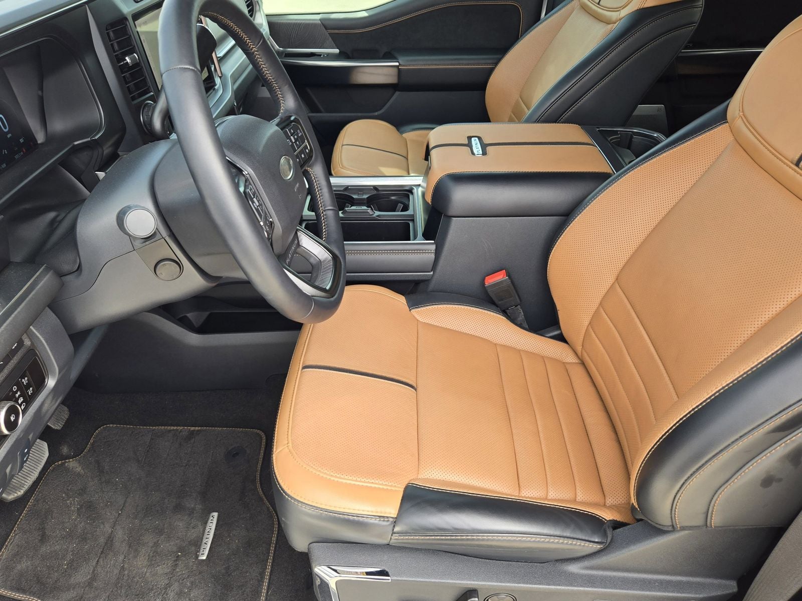 2024 Ford F-350SD Platinum