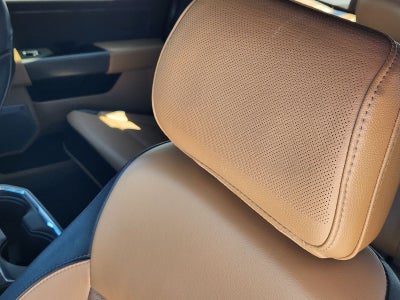 2023 Ford F-350SD Lariat DRW
