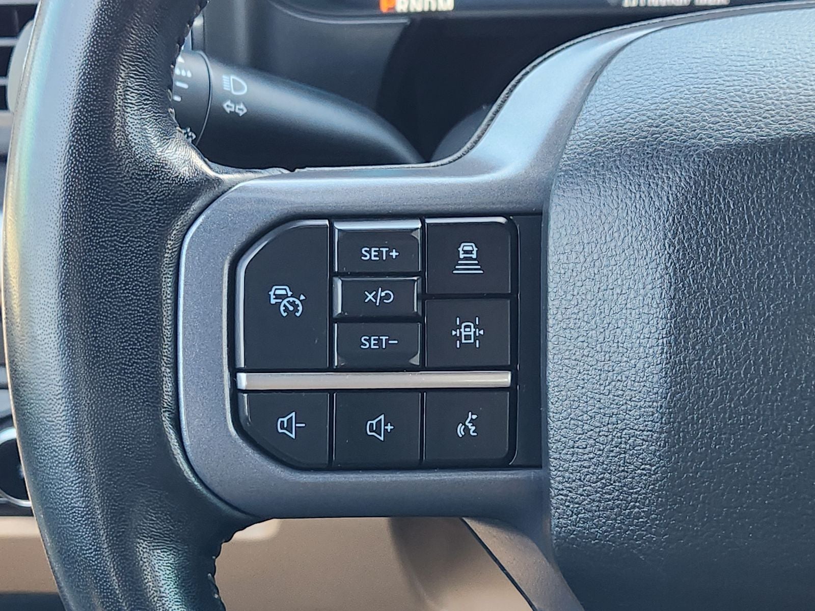 2023 Ford F-350SD Lariat DRW
