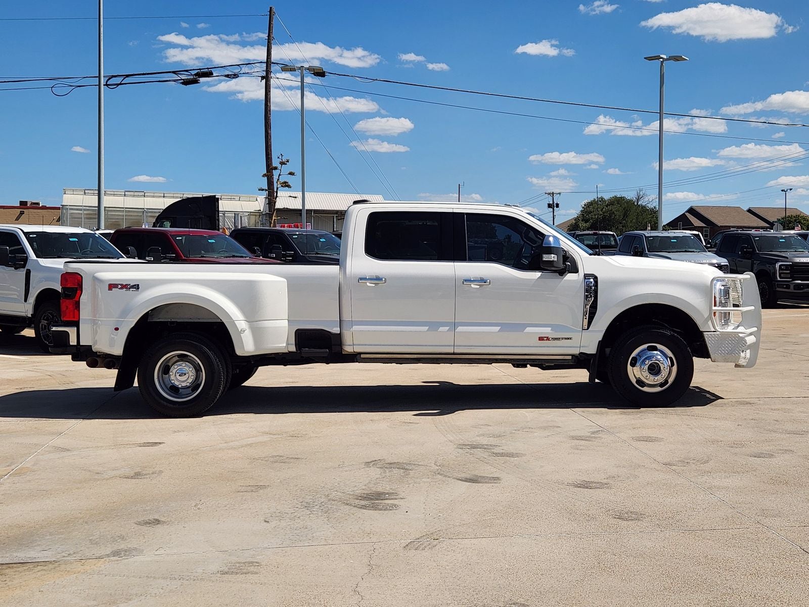 2023 Ford F-350SD Lariat DRW