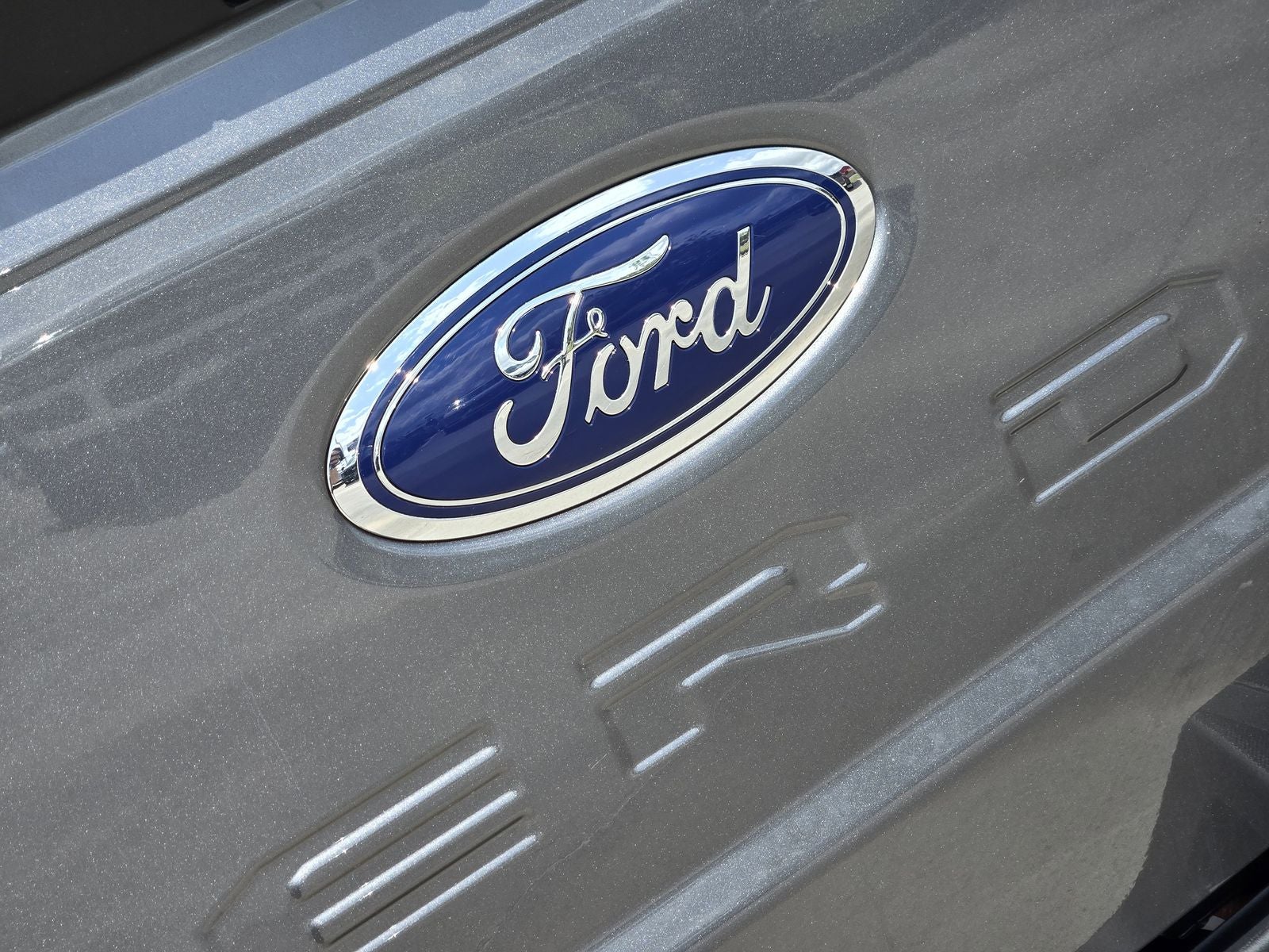 2025 Ford F-350SD XLT DRW