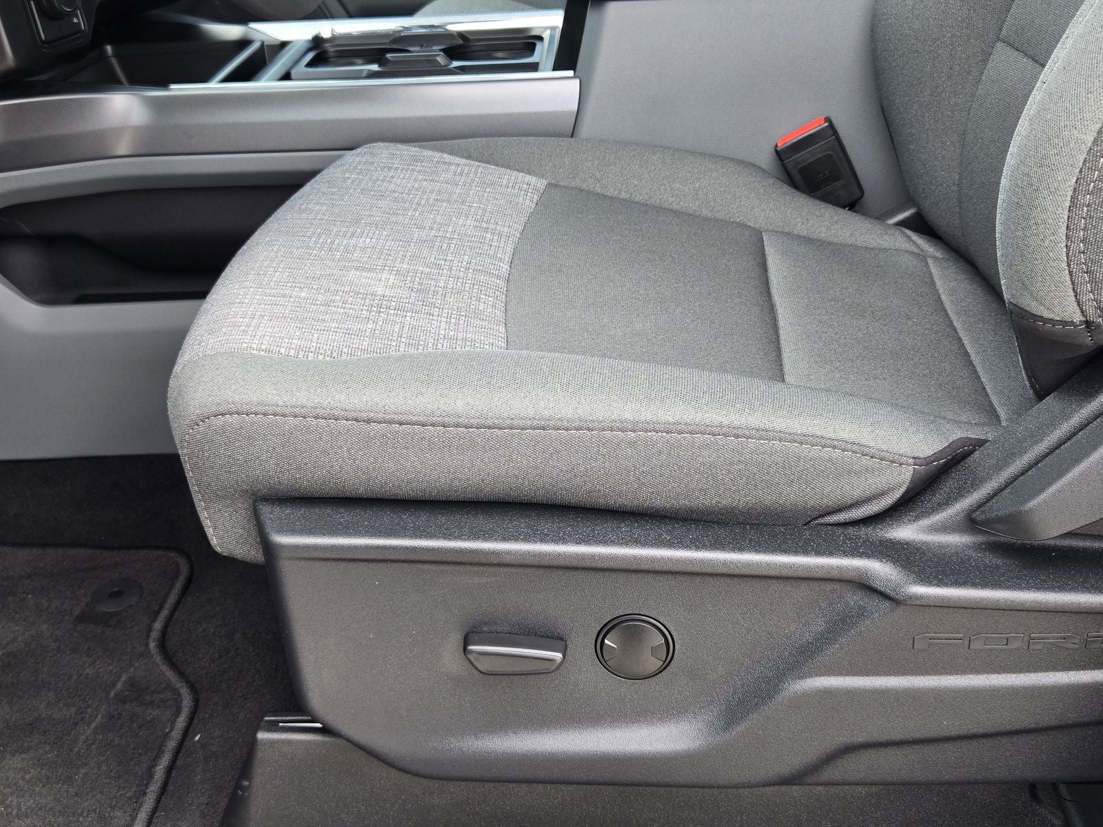 2025 Ford F-350SD XLT DRW