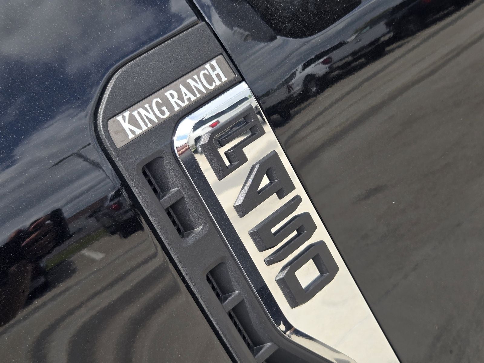 2026 Ford F-450SD King Ranch DRW