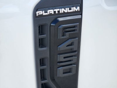 2025 Ford F-450SD Platinum DRW