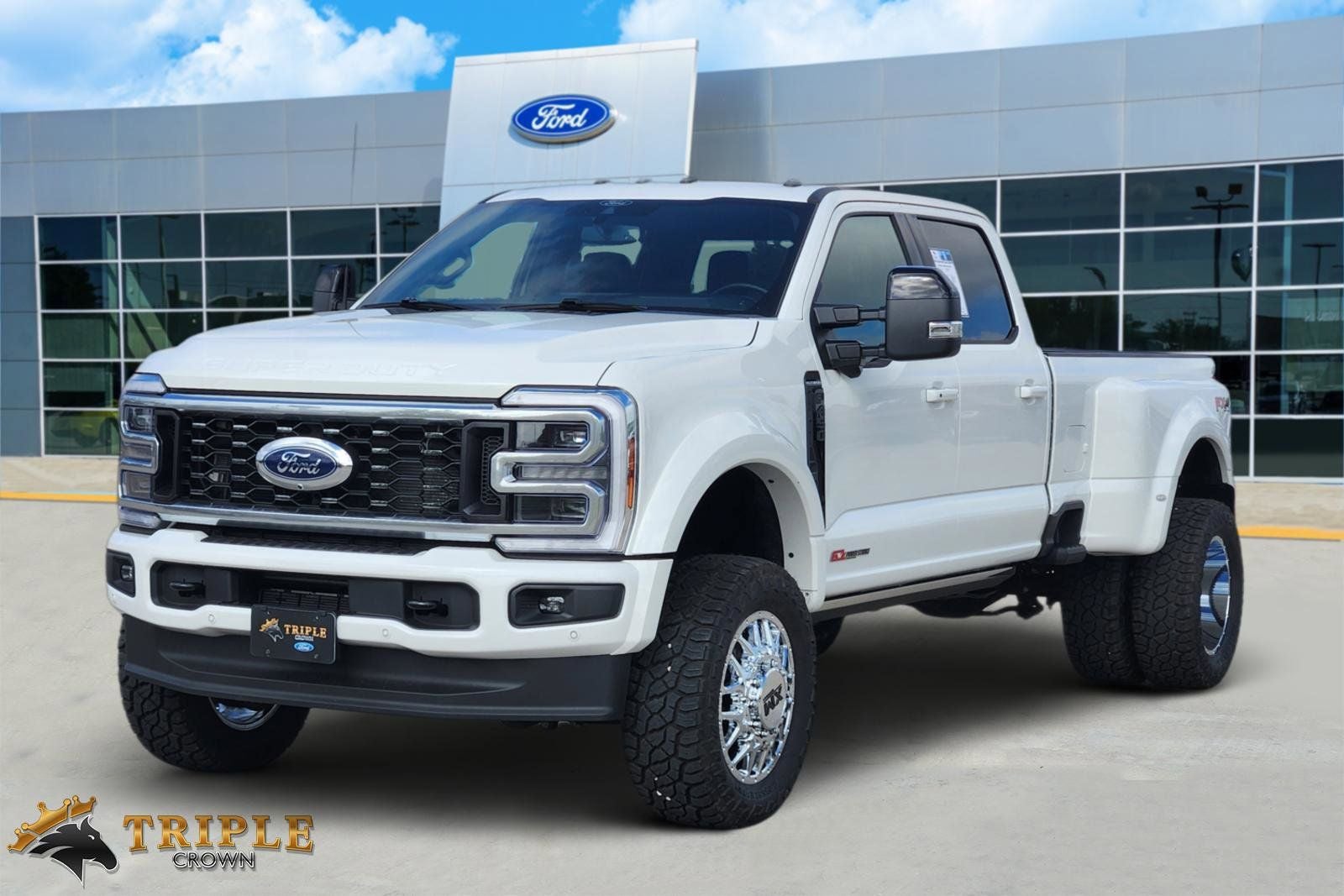 2025 Ford F-450SD Platinum DRW