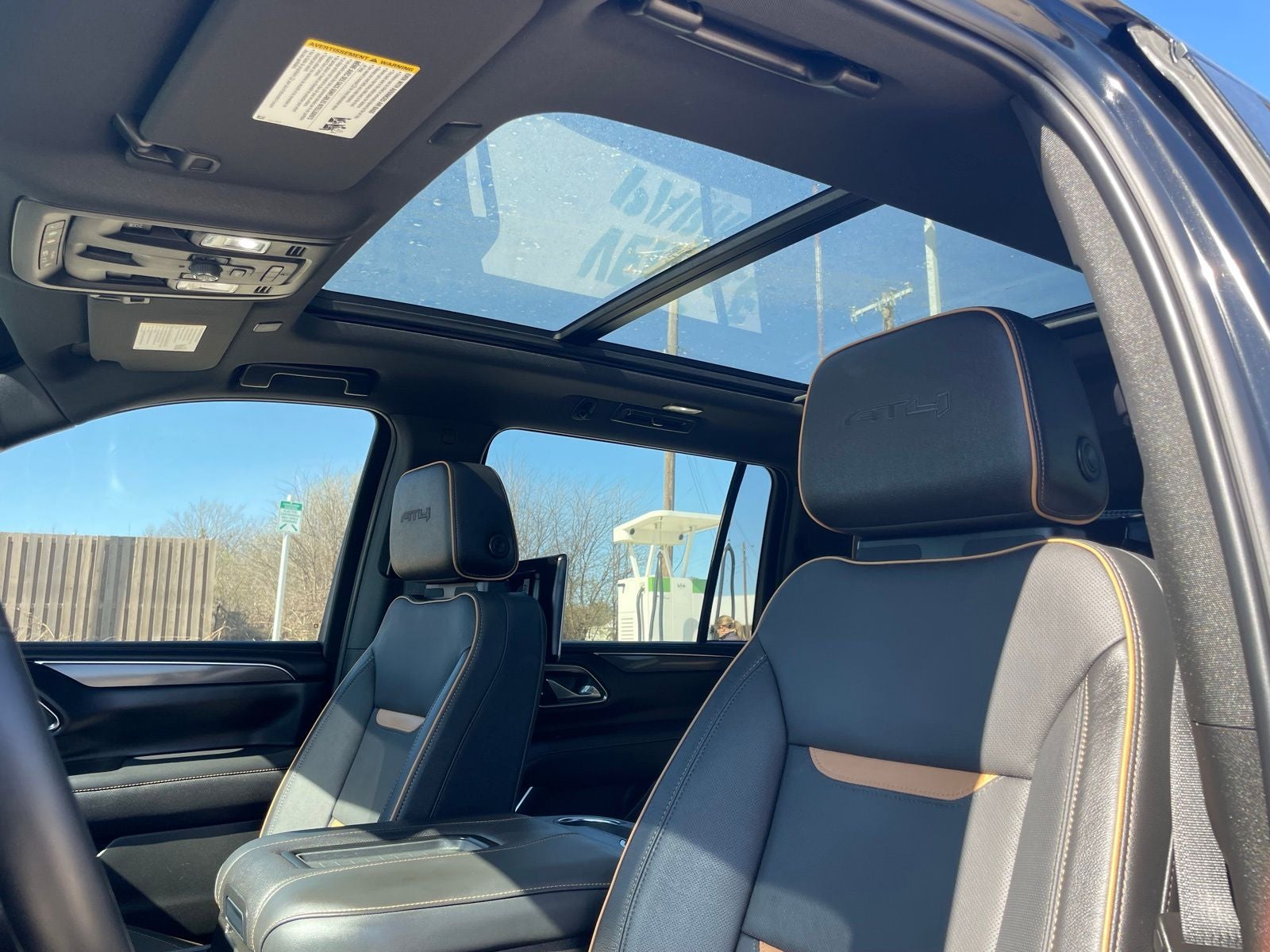 2023 GMC Yukon XL AT4