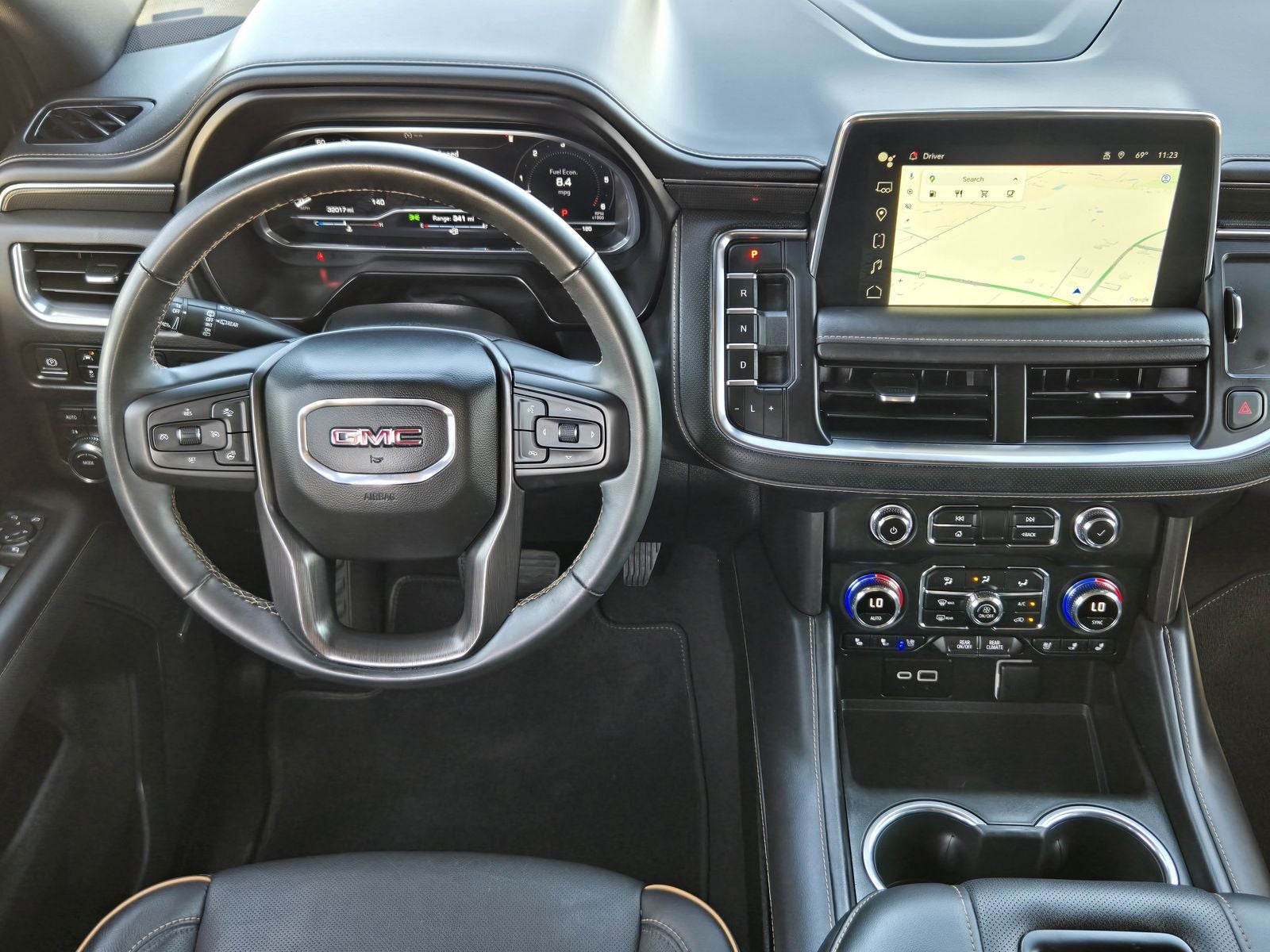 2023 GMC Yukon XL AT4