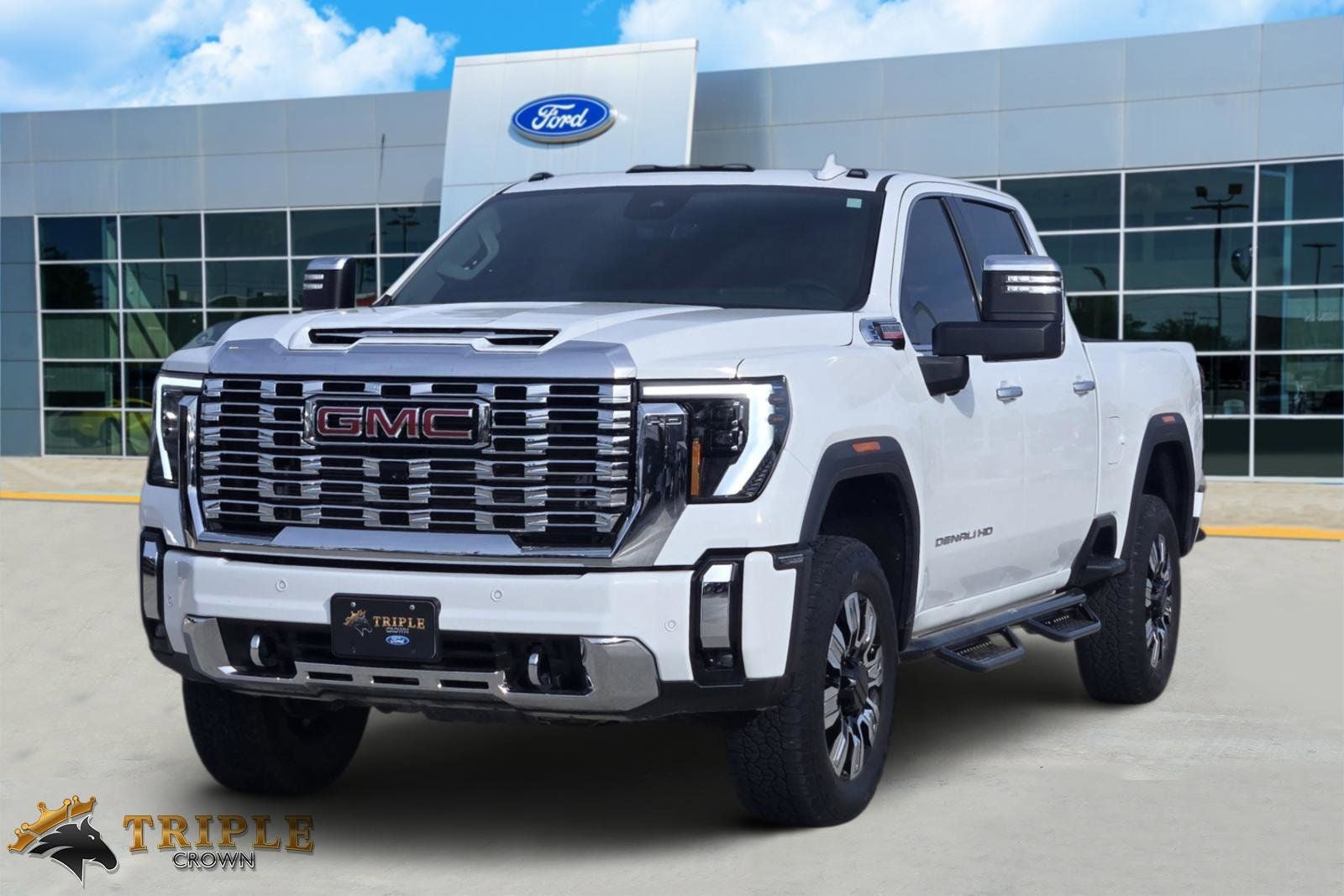 2025 GMC Sierra 3500HD Denali