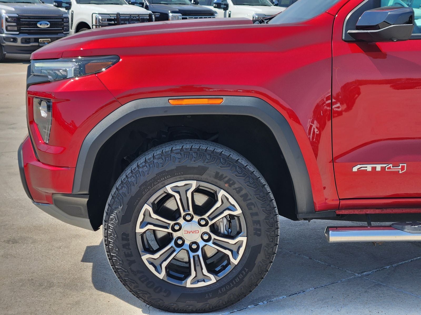 2023 GMC Canyon AT4
