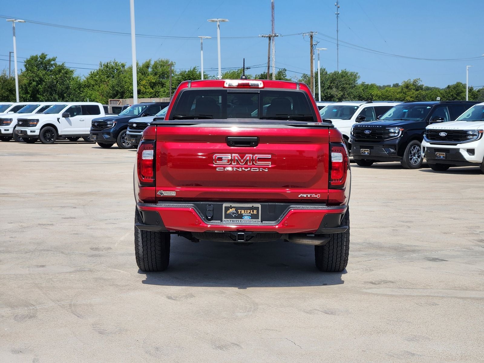 2023 GMC Canyon AT4