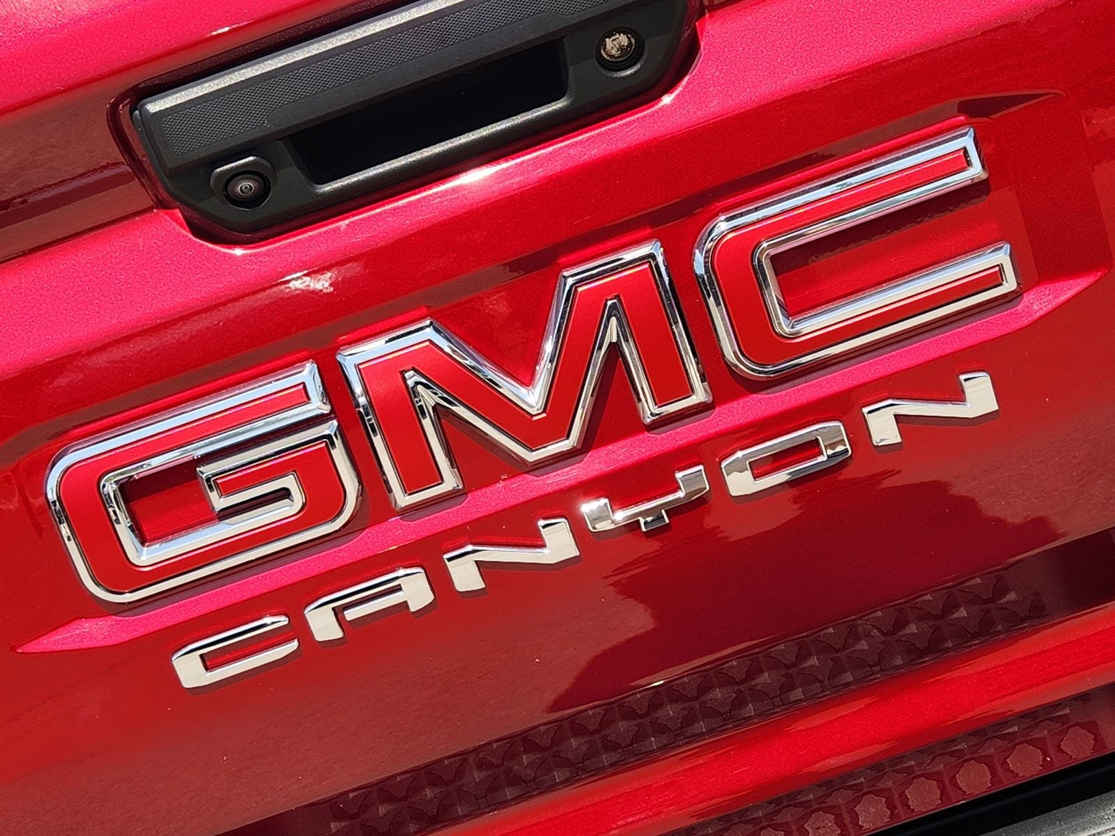 2023 GMC Canyon AT4