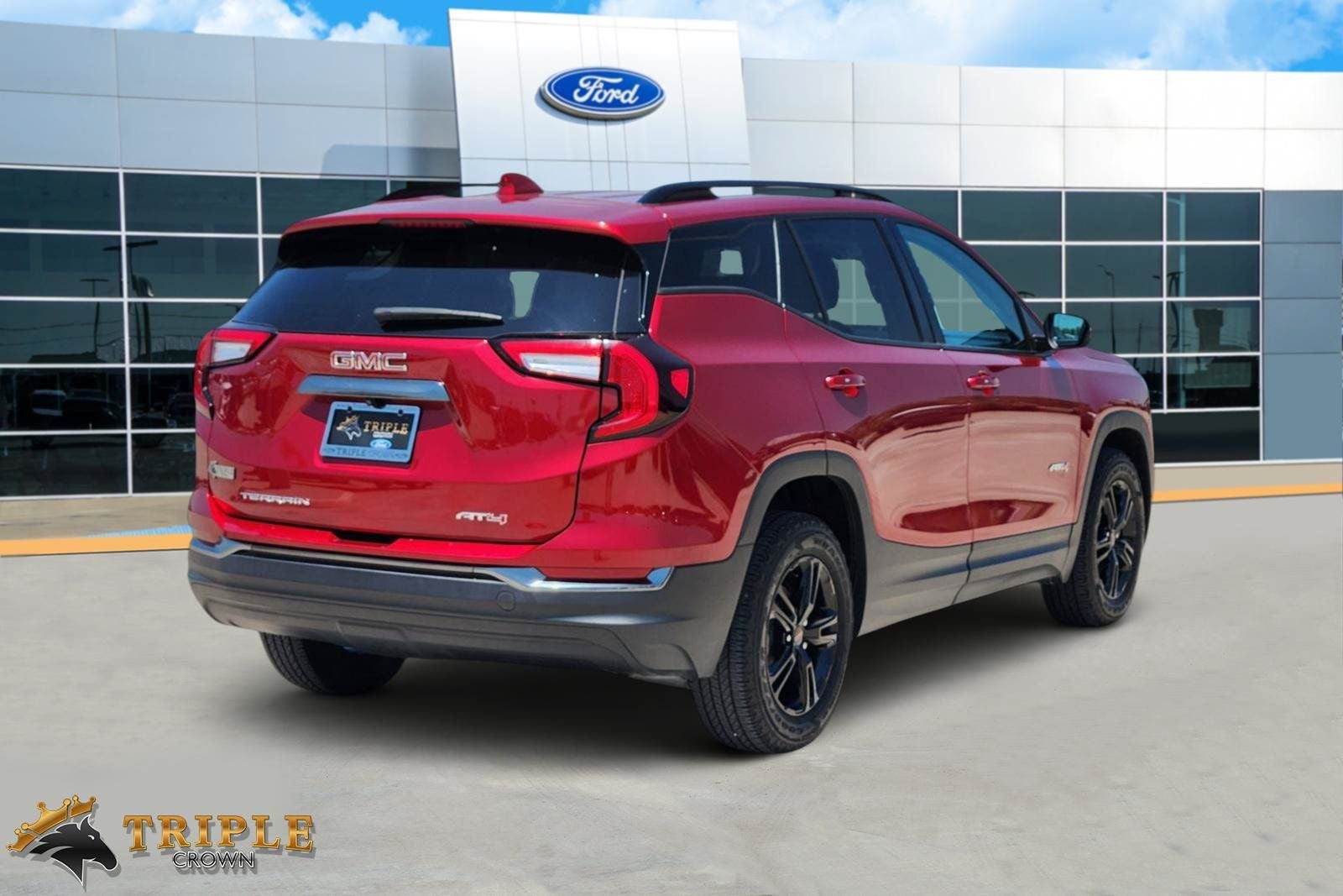 2023 GMC Terrain AT4