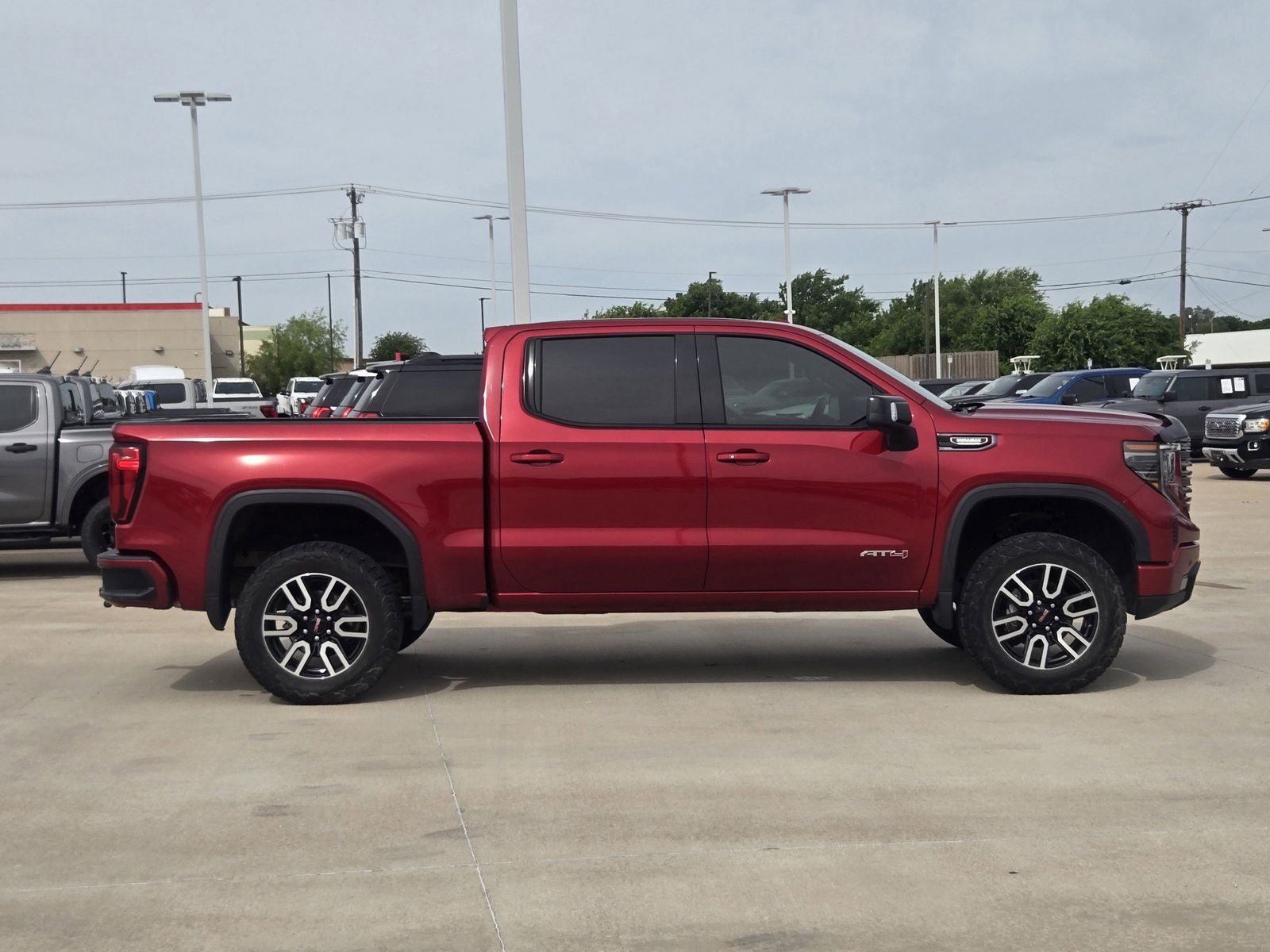 2022 GMC Sierra 1500 AT4