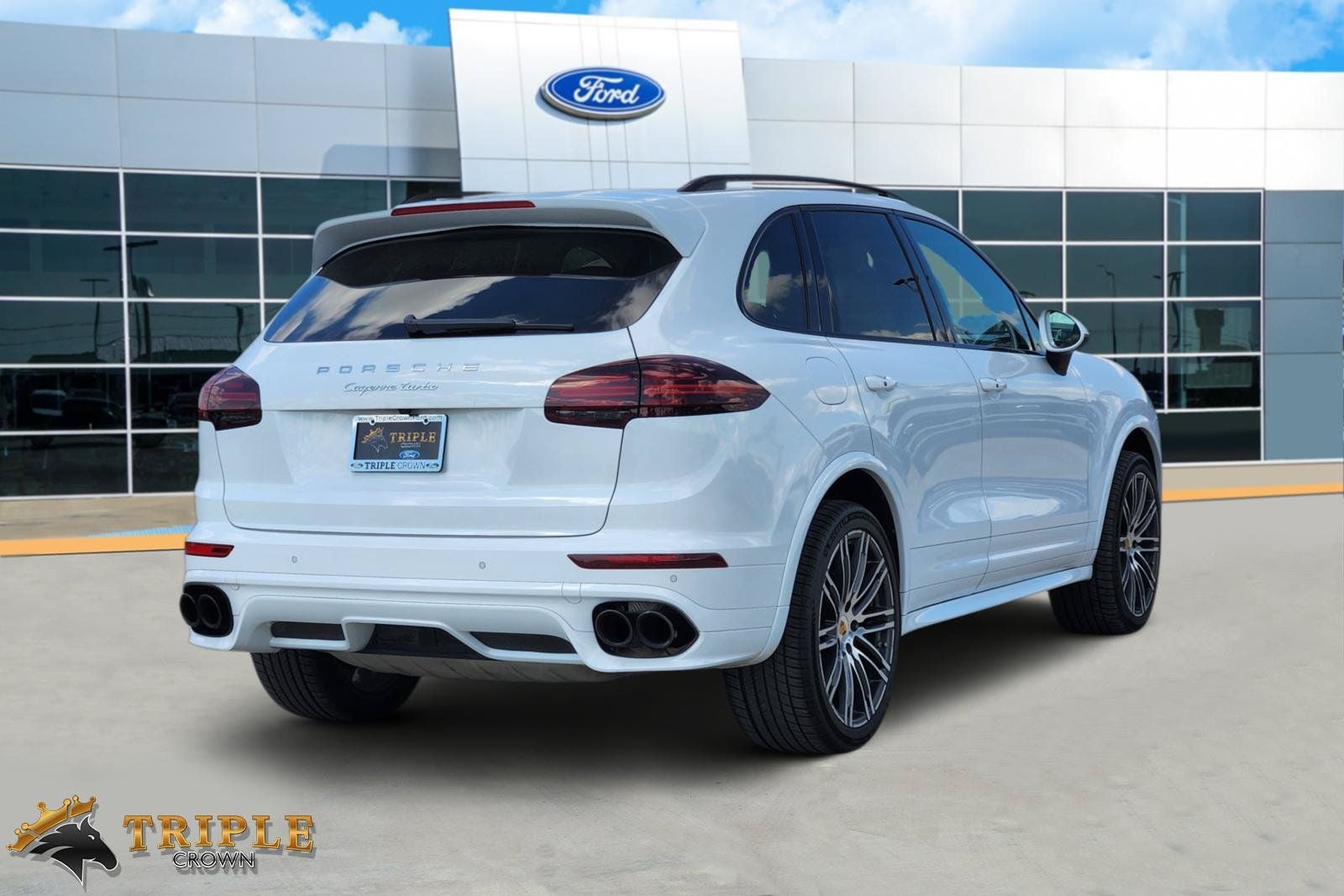 2016 Porsche Cayenne Turbo