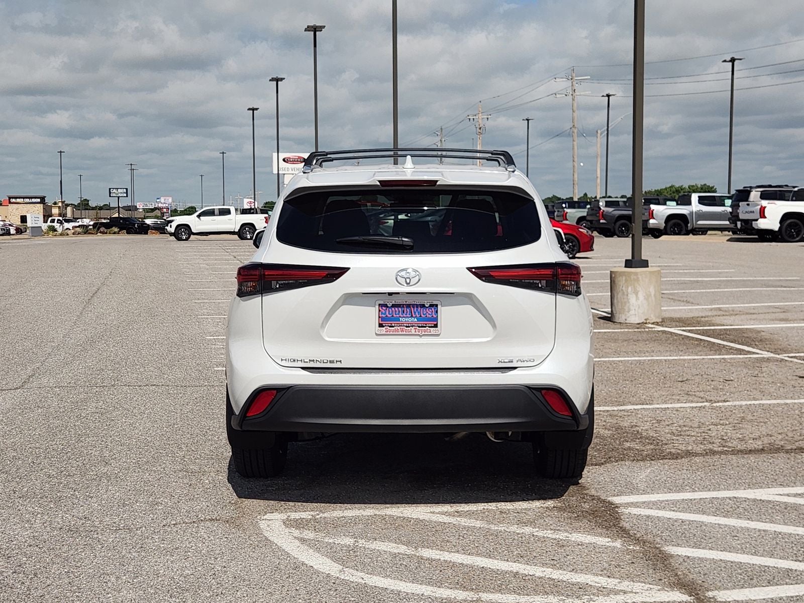 2026 Toyota Highlander XLE