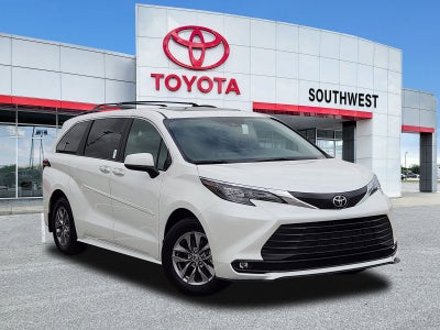 2026 Toyota Sienna XLE