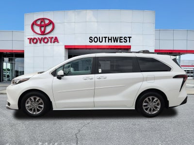 2026 Toyota Sienna XLE