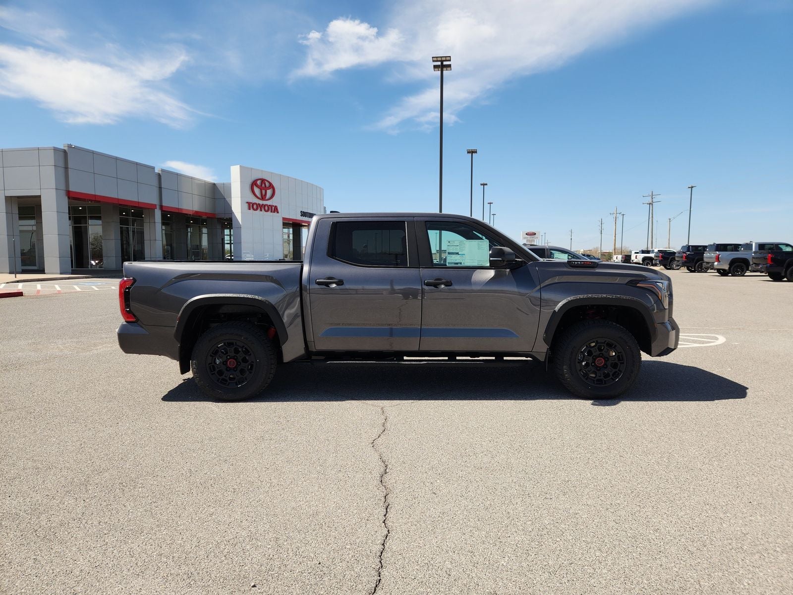 2026 Toyota Tundra i-FORCE MAX Tundra TRD Pro