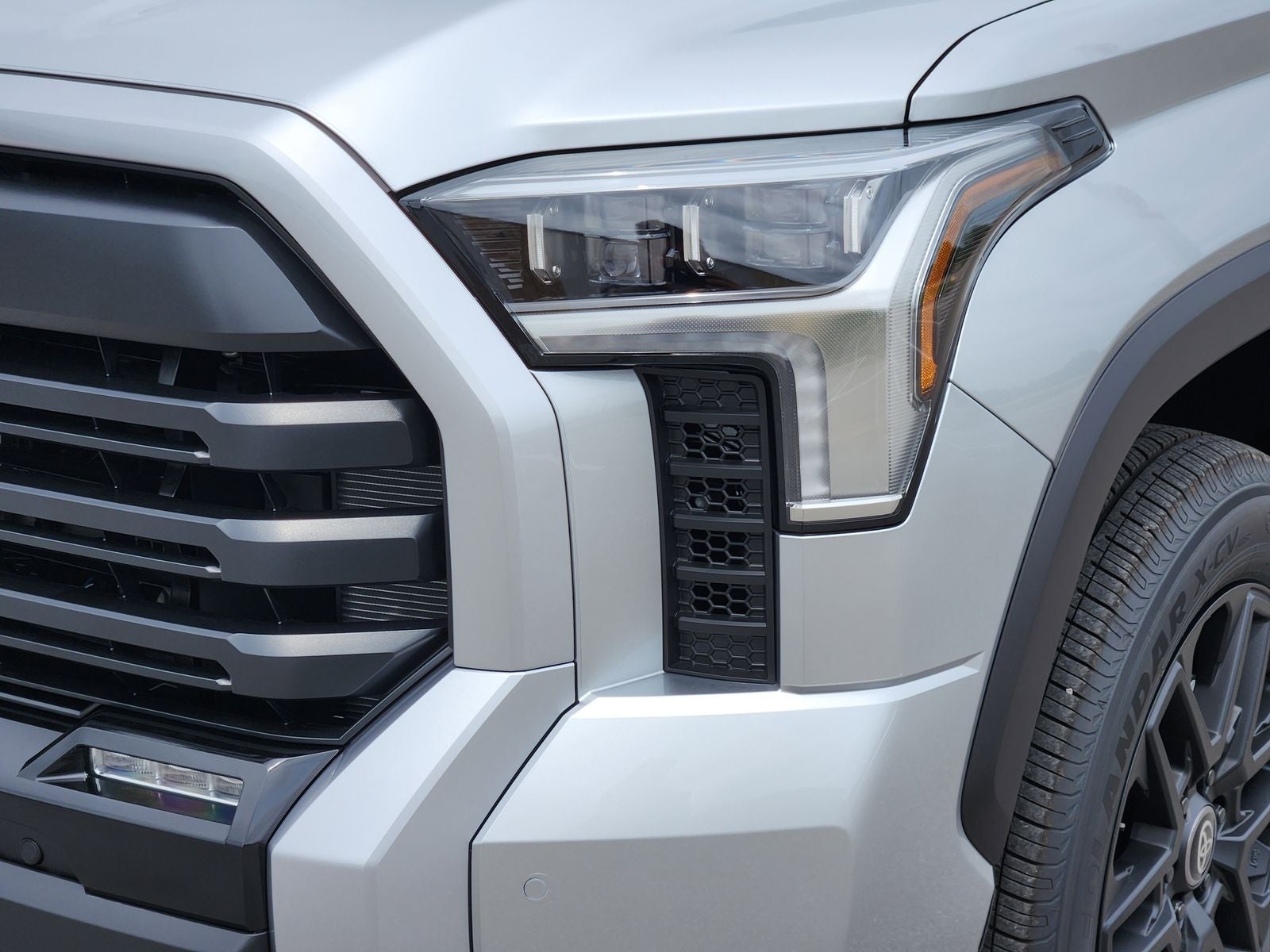 2026 Toyota Tundra i-FORCE MAX Tundra Limited