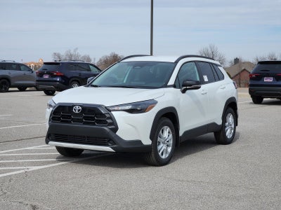 2026 Toyota Corolla Cross LE