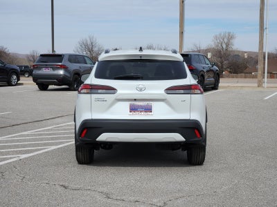 2026 Toyota Corolla Cross LE
