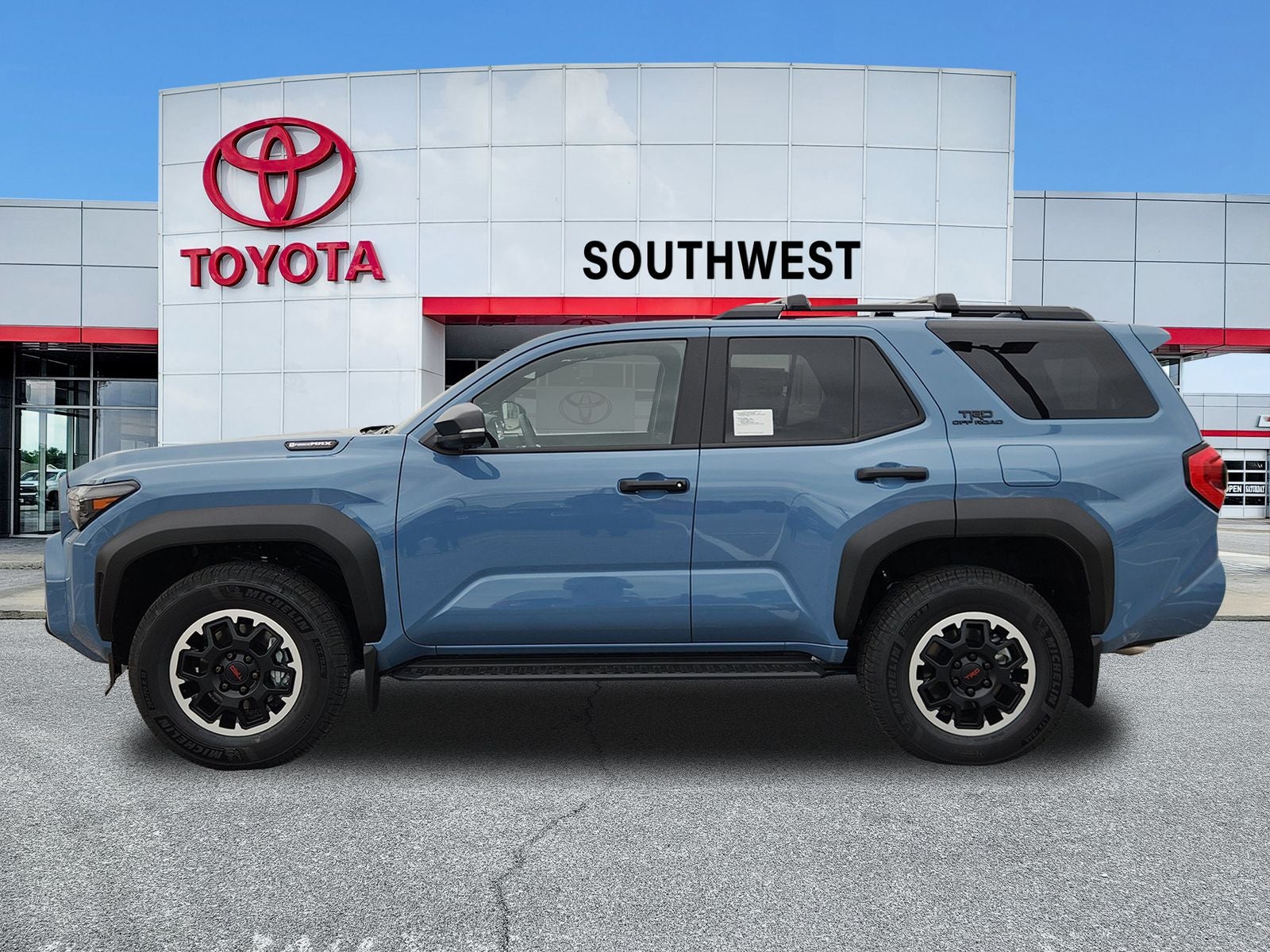 2026 Toyota 4Runner i-FORCE MAX 4Runner TRD Off-Road Premium