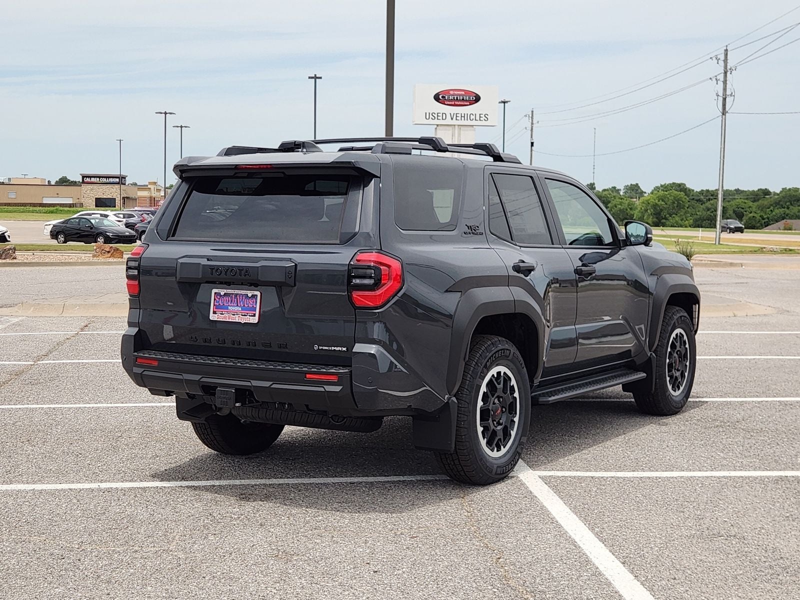2026 Toyota 4Runner i-FORCE MAX 4Runner TRD Off-Road Premium