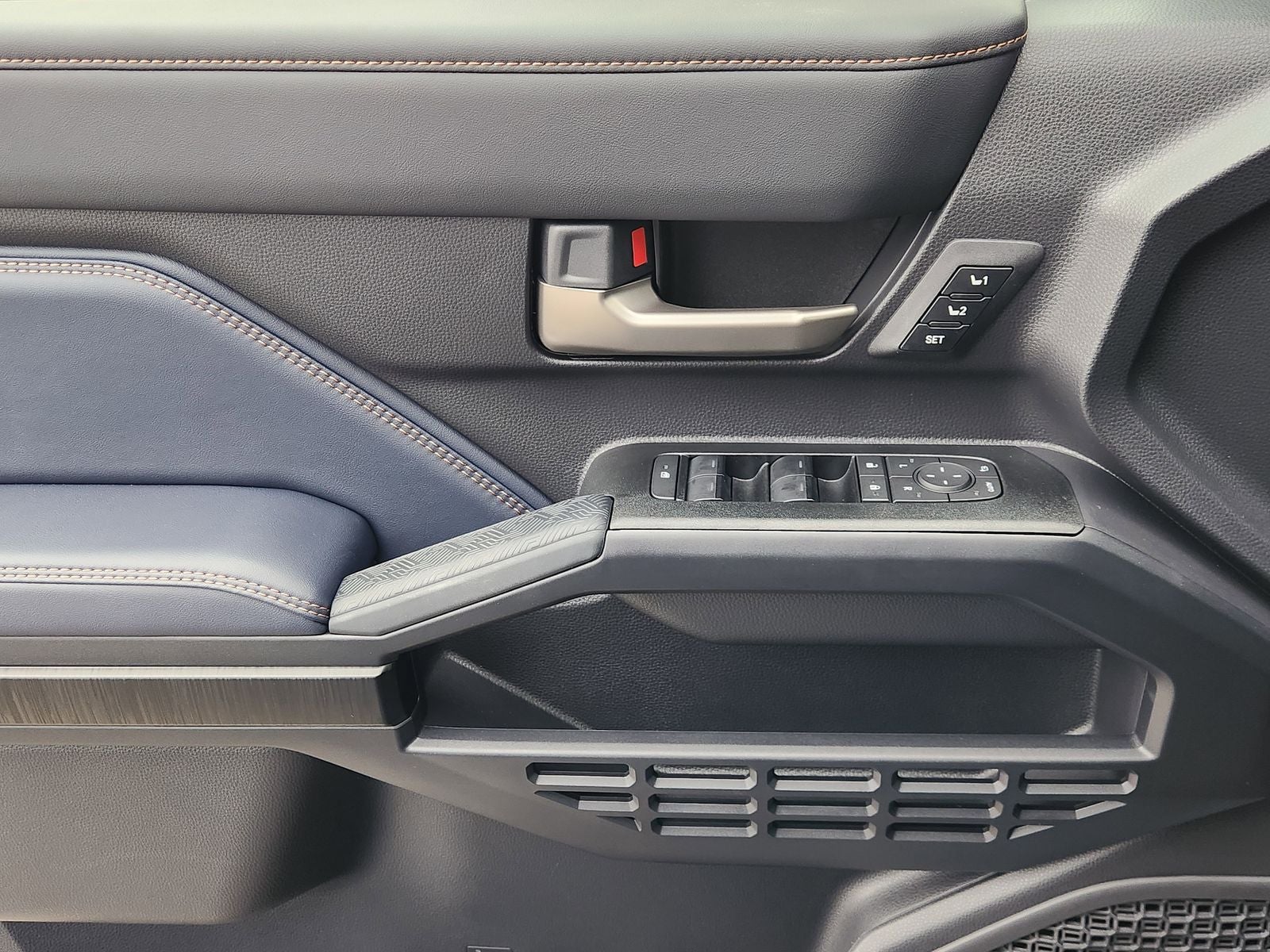 2026 Toyota 4Runner i-FORCE MAX 4Runner Platinum