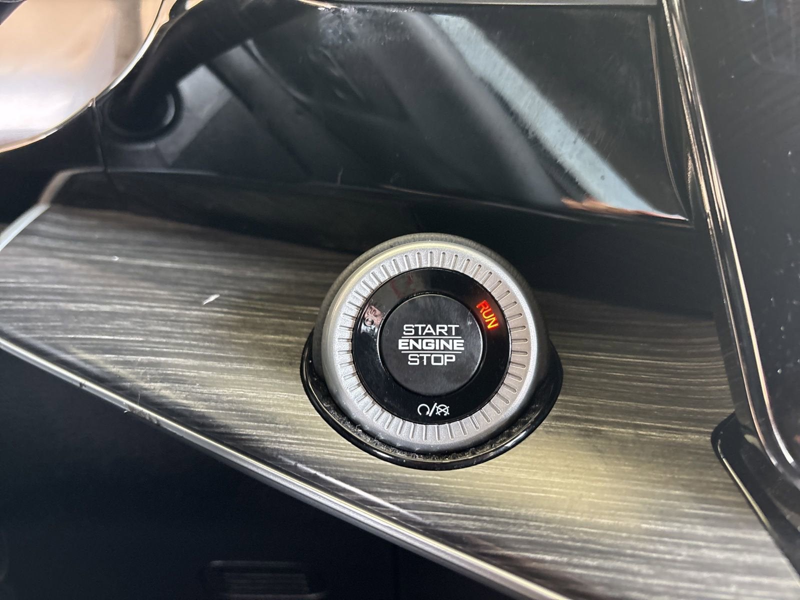 2023 Jeep Wagoneer L Series III