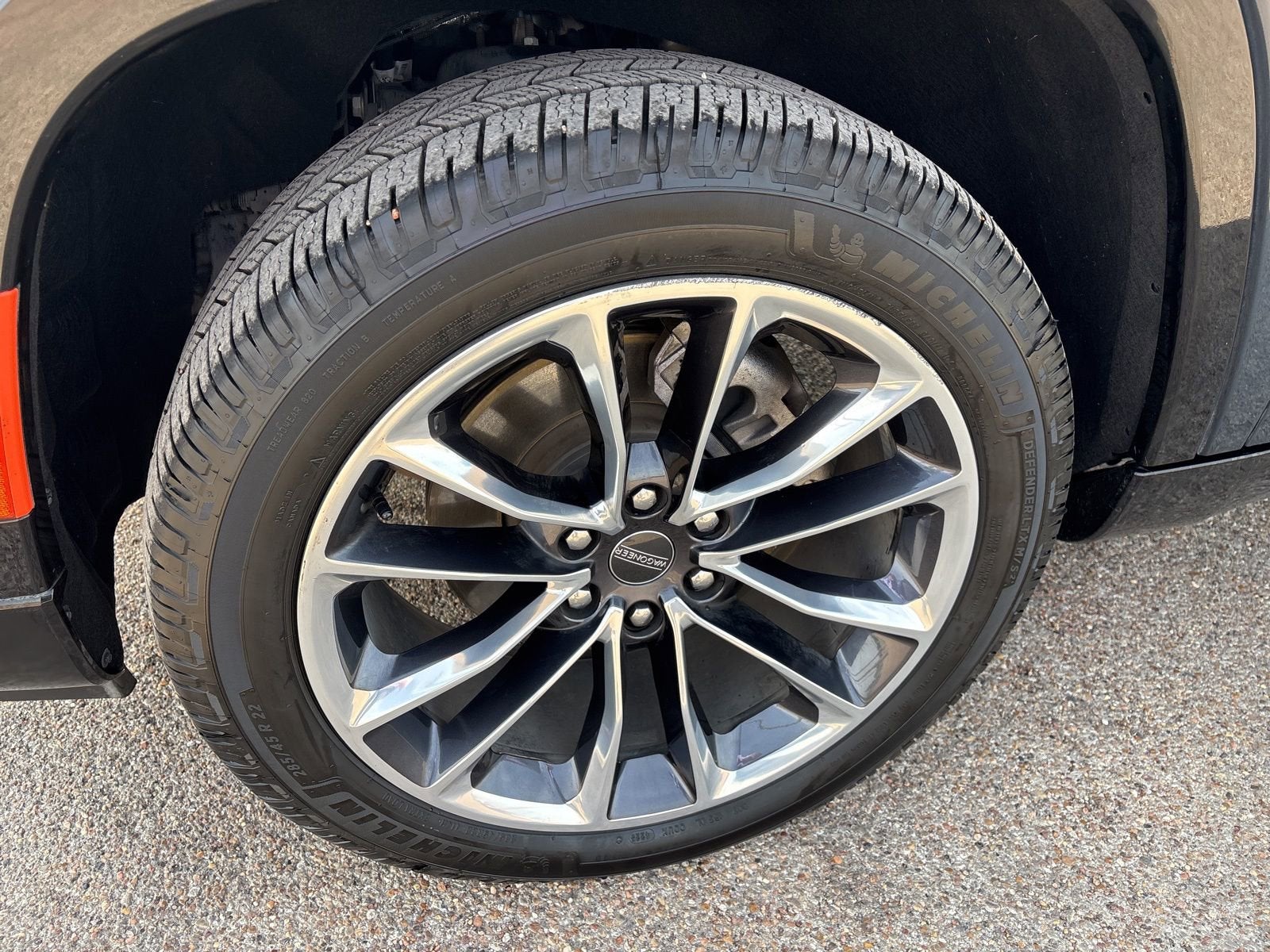 2023 Jeep Wagoneer L Series III