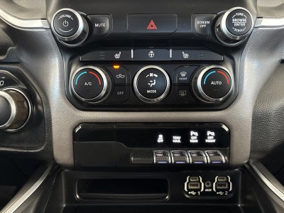 2020 RAM 1500 Big Horn Quad Cab 4x4 6'4" Box