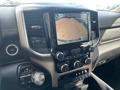 2020 RAM 1500 Laramie Crew Cab 4x4 5'7" Box