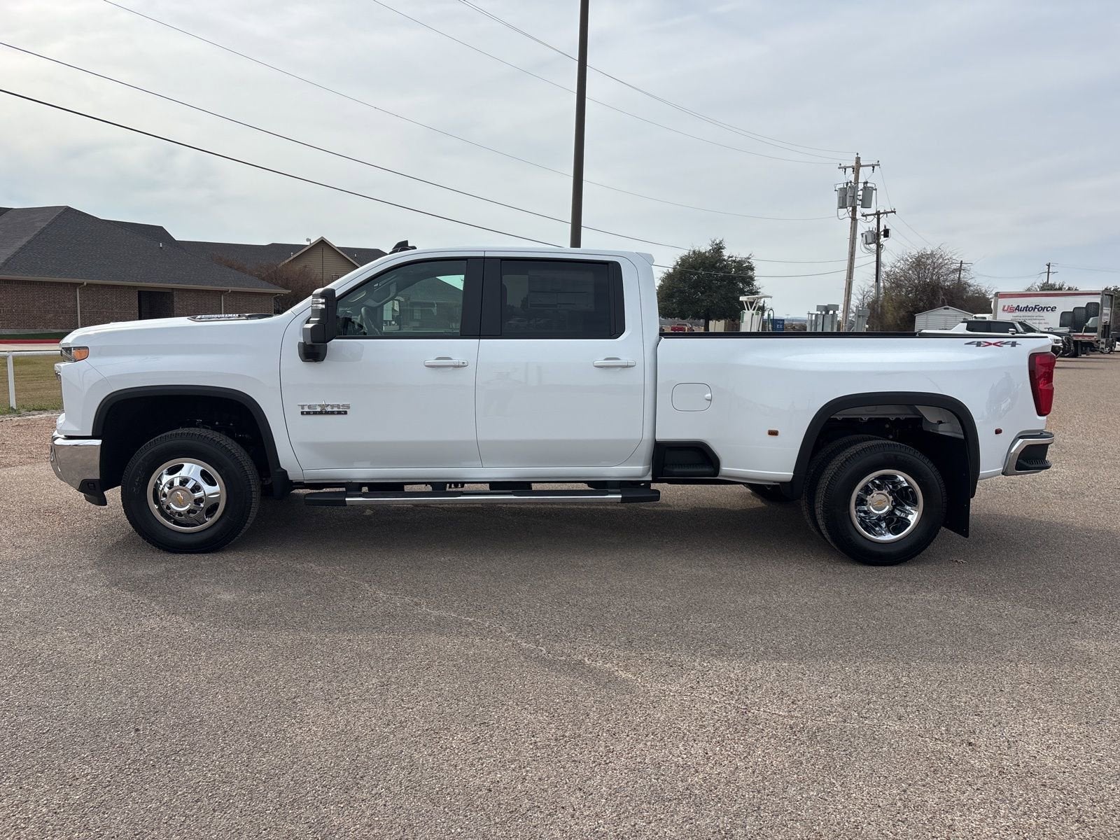 2026 Chevrolet Silverado 3500 HD LT DRW