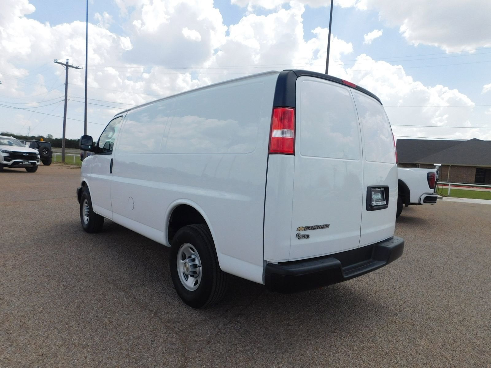2024 Chevrolet Express Cargo 2500 WT