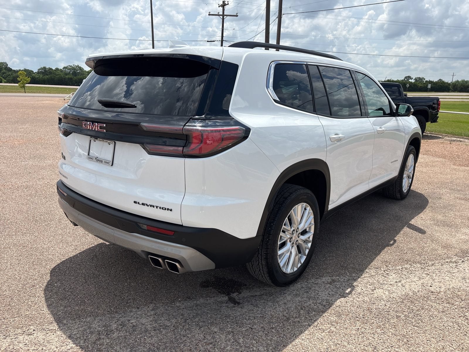 2024 GMC Acadia Elevation