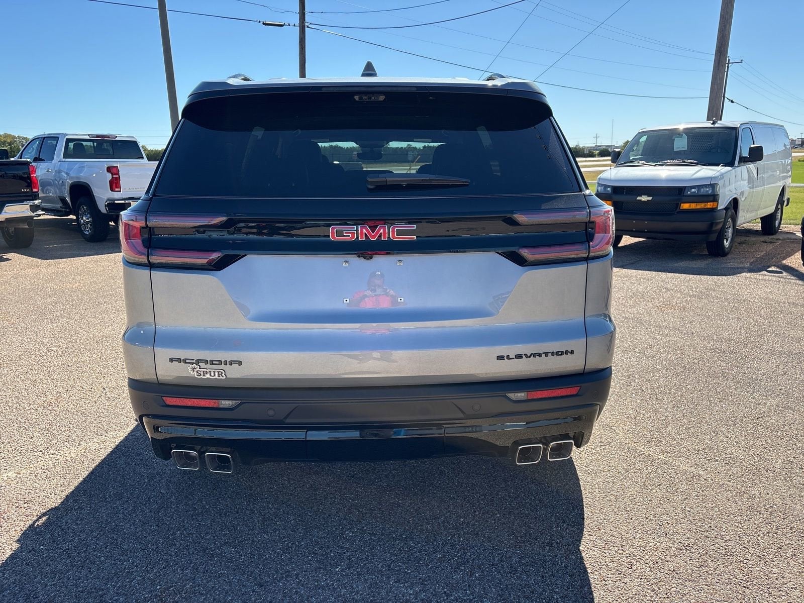 2026 GMC Acadia Elevation
