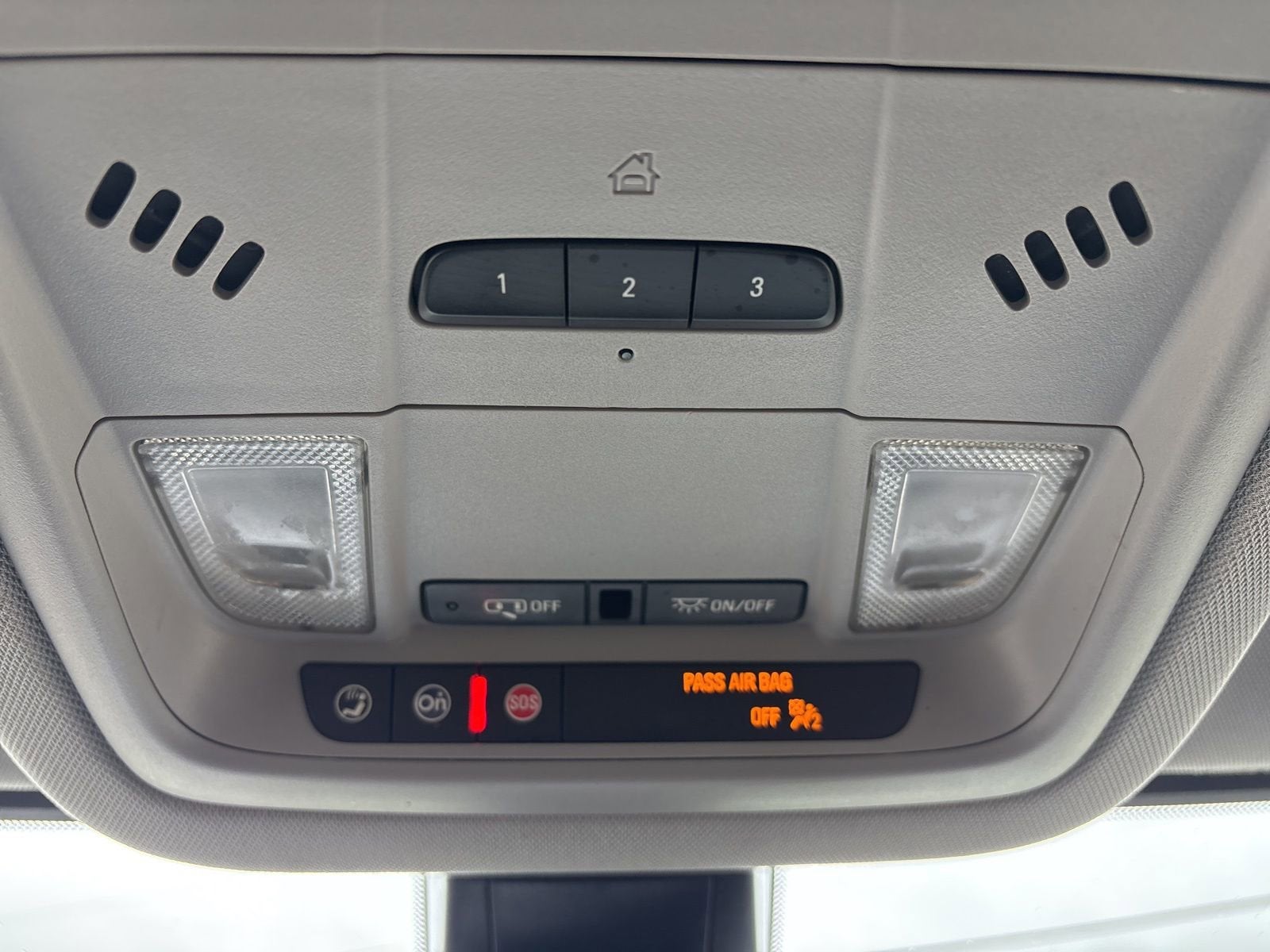 2022 GMC Acadia SLT