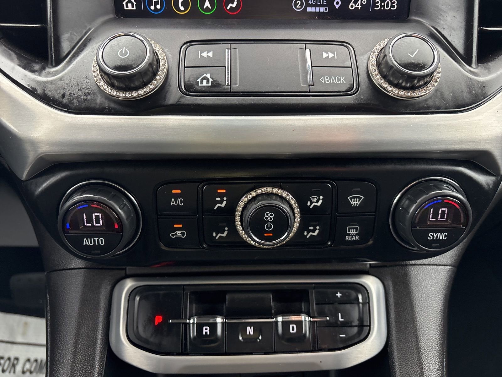 2022 GMC Acadia SLT