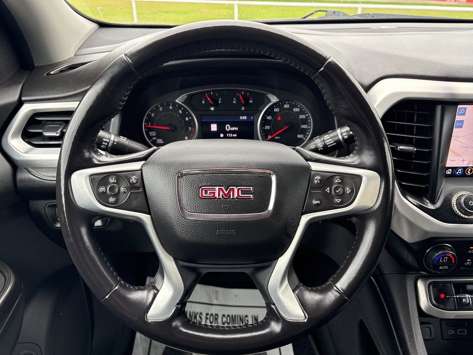 2022 GMC Acadia SLT