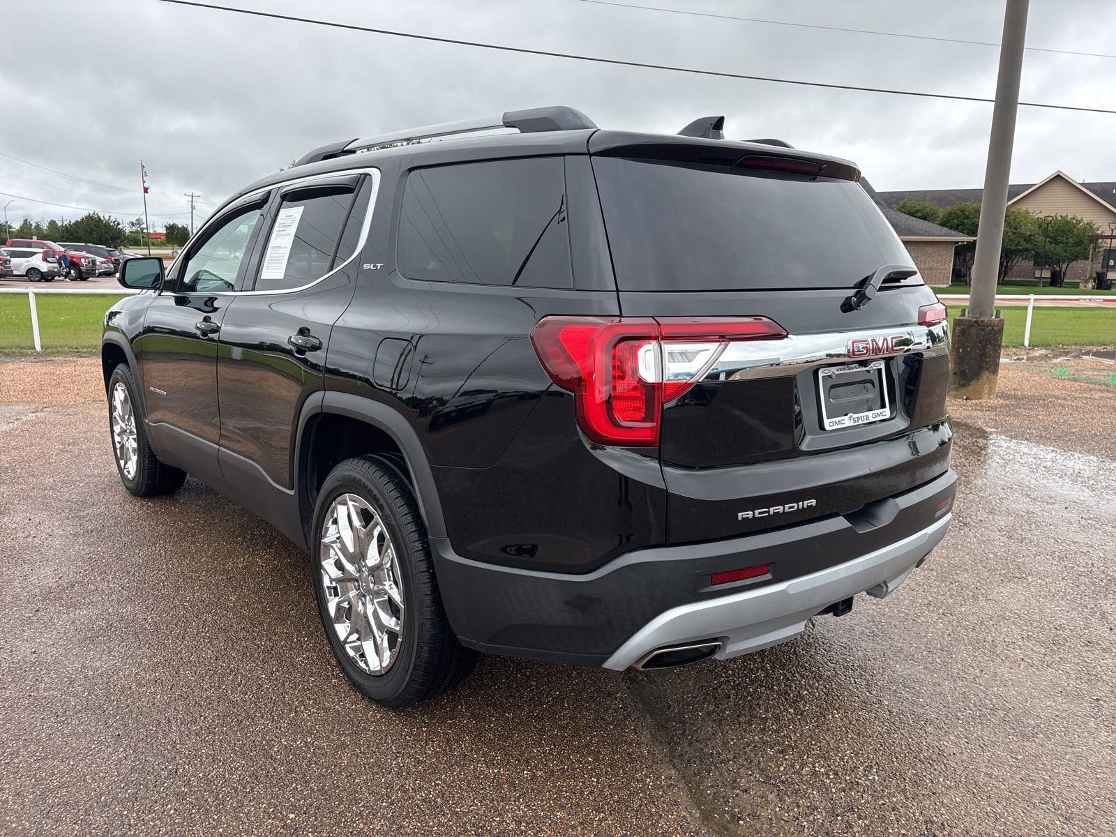 2022 GMC Acadia SLT
