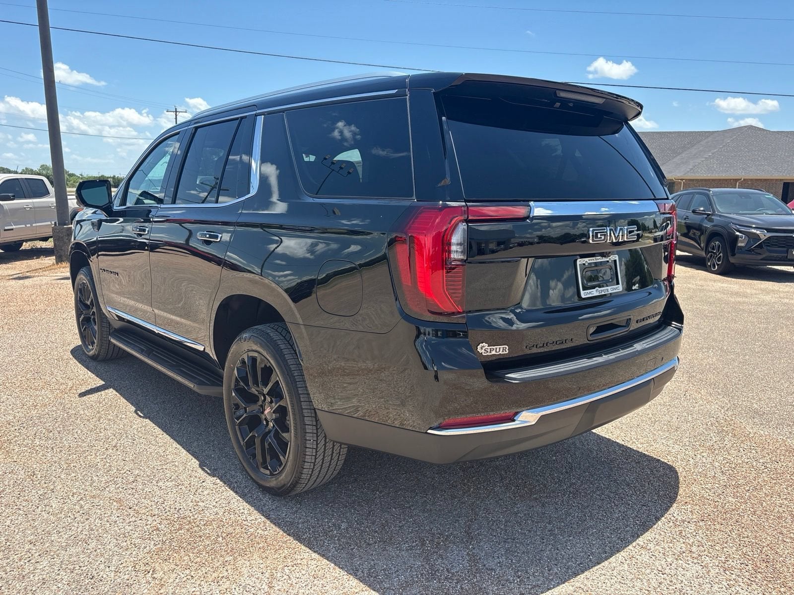 2026 GMC Yukon Elevation