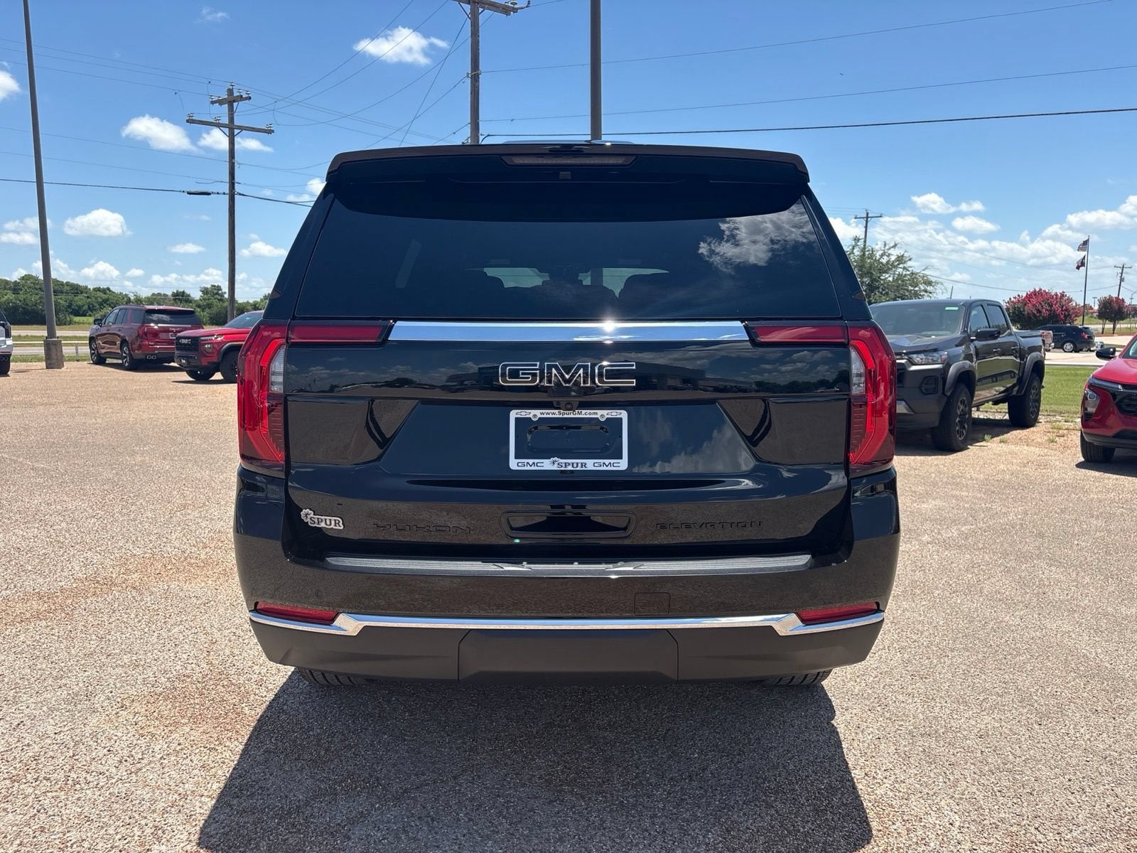 2026 GMC Yukon Elevation