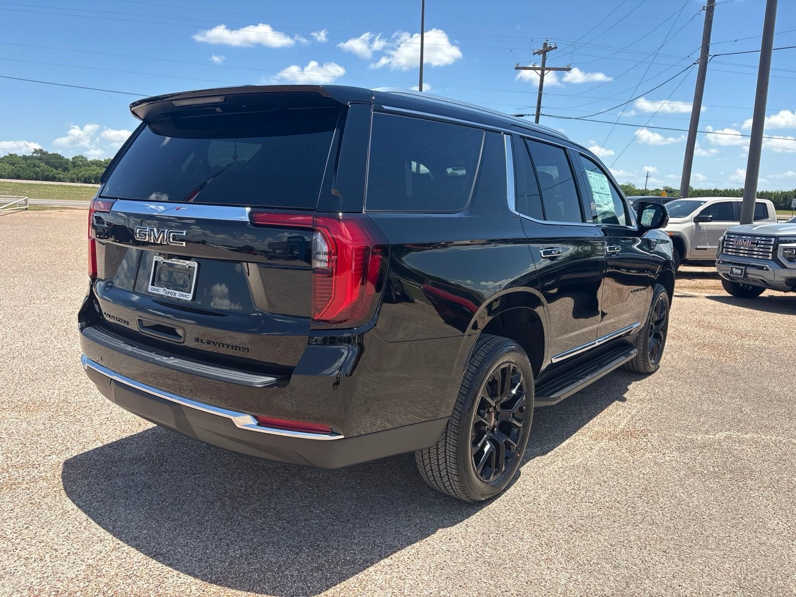 2026 GMC Yukon Elevation