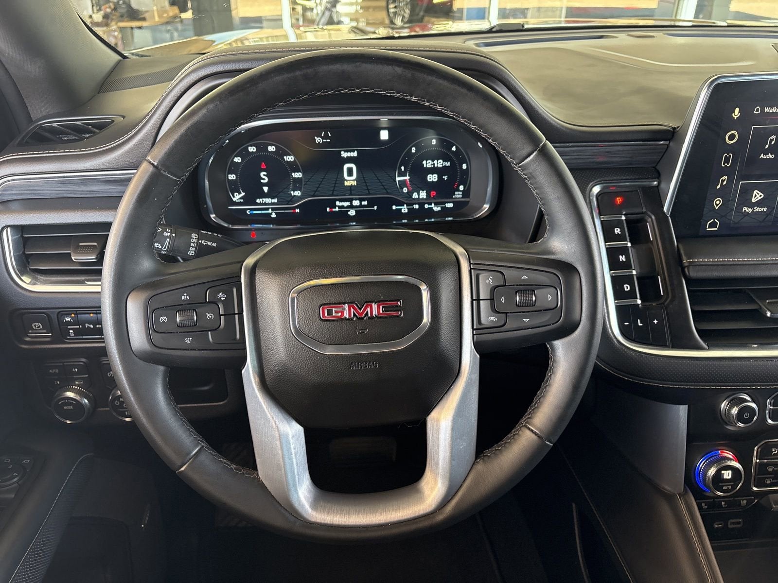 2023 GMC Yukon XL SLT