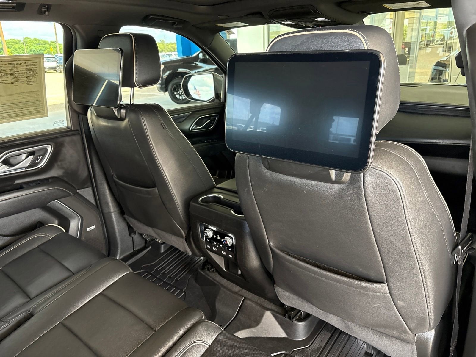 2024 GMC Yukon XL SLT